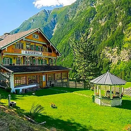 Szálloda Kaiservilla 3*