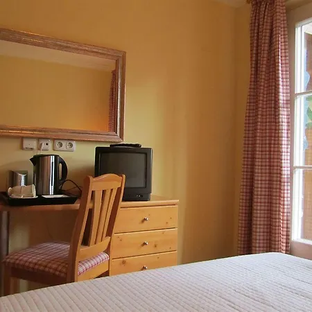 Hotel Kaiservilla 3*