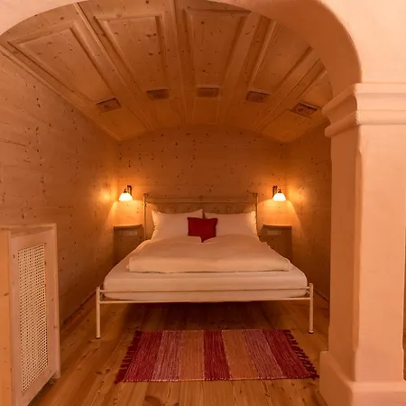 Kaiservilla Hotell 3*