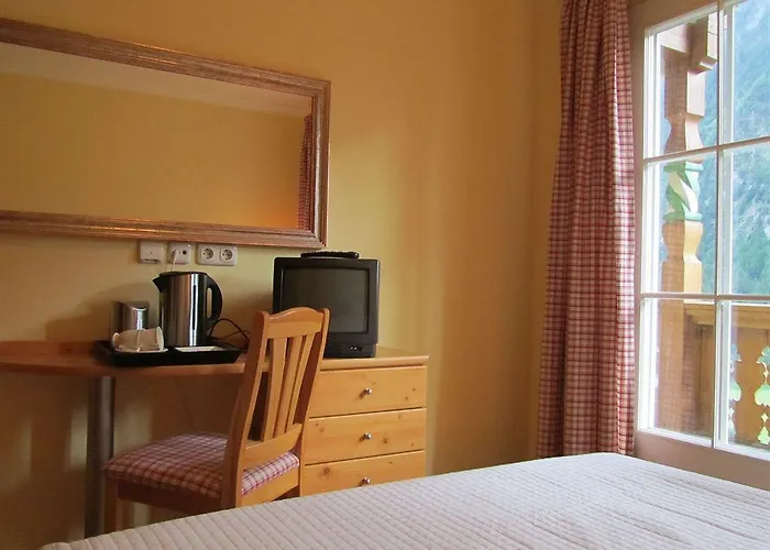 Hotel Kaiservilla 3*